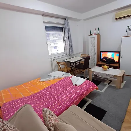 Apartment Azman *