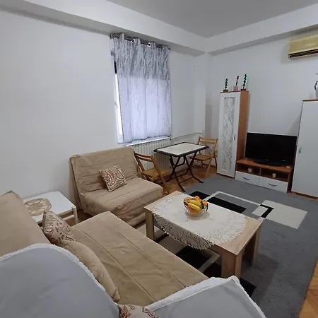 Apartment Azman Skopje
